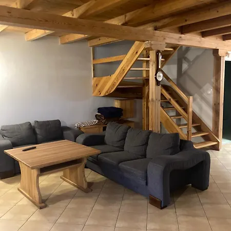 Hubertowo Hébergement de vacances